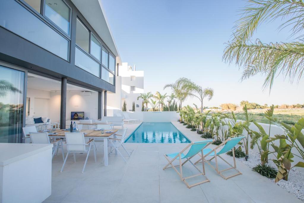 The White H Villa, Protaras, Fresh And Peaceful 帕拉利米尼 外观 照片