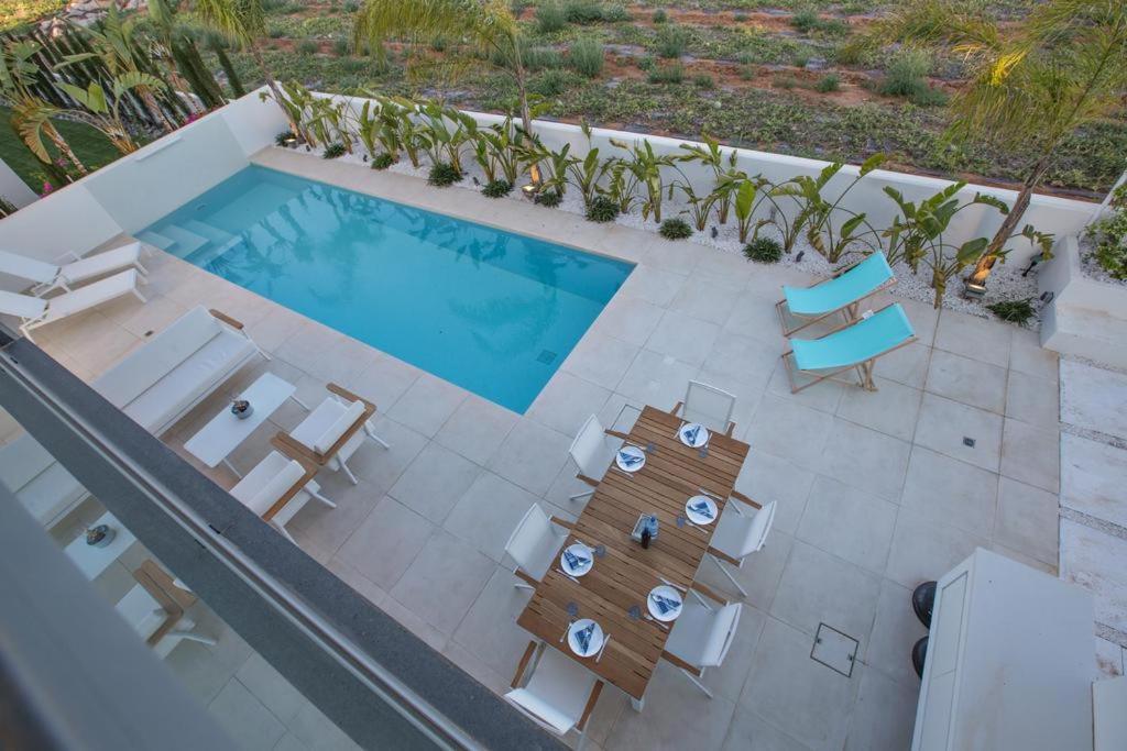The White H Villa, Protaras, Fresh And Peaceful 帕拉利米尼 外观 照片