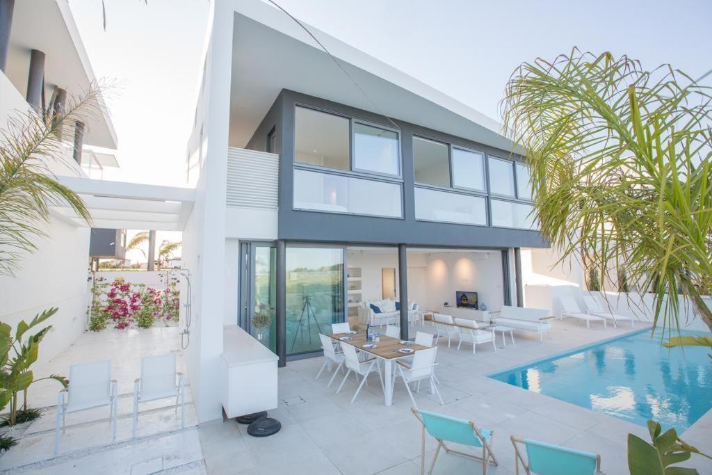 The White H Villa, Protaras, Fresh And Peaceful 帕拉利米尼 外观 照片